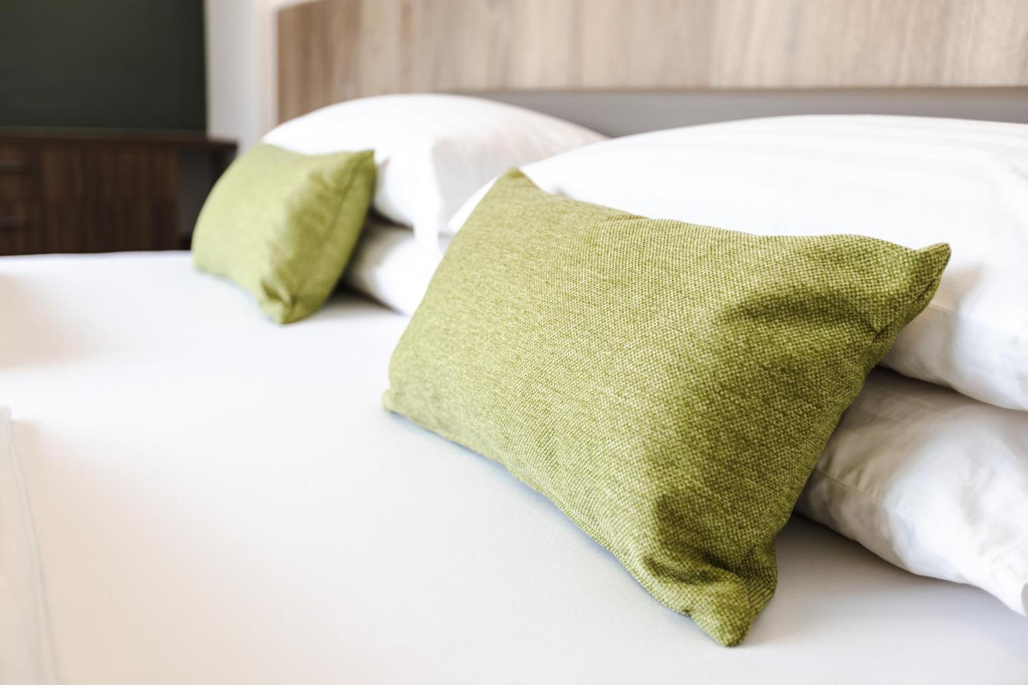 Boutique Apartments By Annalisa Torbole Sul Garda Extérieur photo